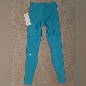 NWT ALO Yoga High-Waist 4 pocket utility legging Aqua XXS
